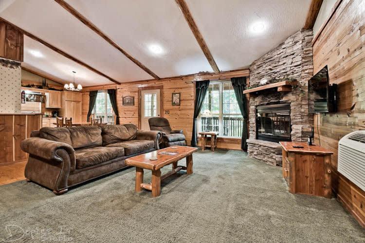 Secluded 2 Story Cabin Pool Wifi Smart Tvs Eureka Springs Exteriér fotografie